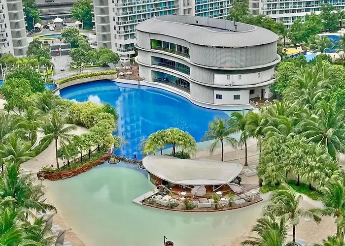 Quelson's Pad In Azure Beach Residences With Wave Pool Access